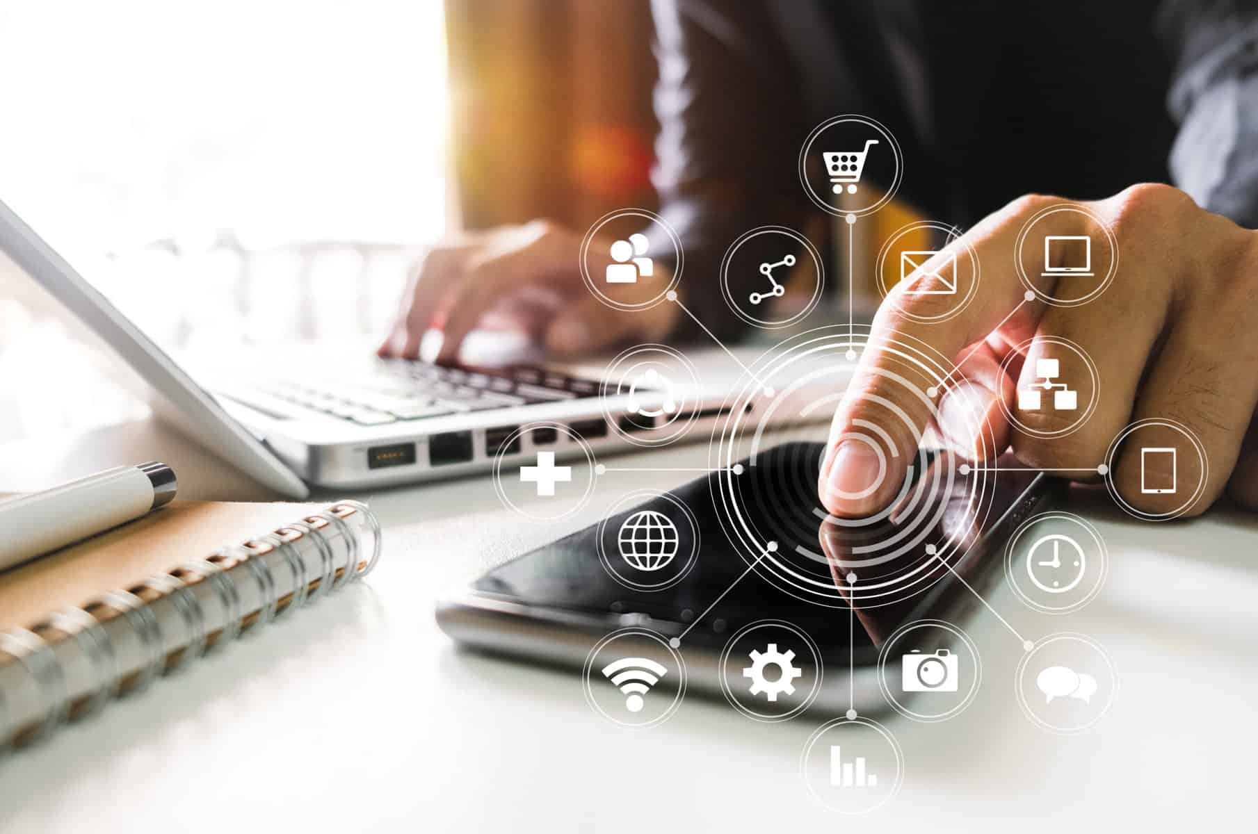 Digital,Marketing,Media,In,Virtual,Screen.businesswoman,Hand,Working,With,Mobile B2B marketing